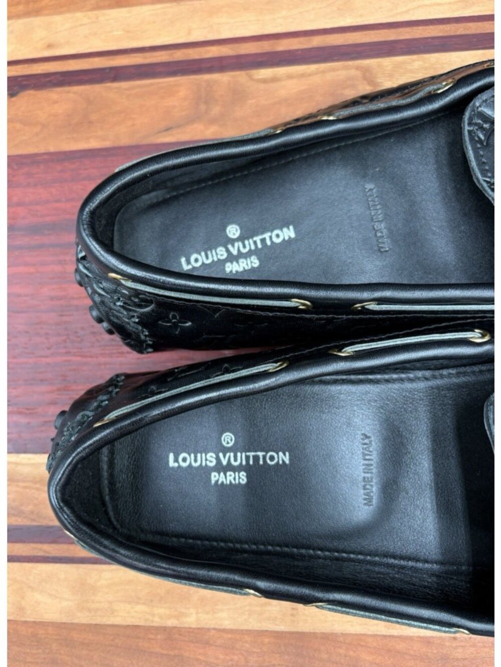Louis Vuitton Women's Loafers Black Leather Flats Driving Shoes US-9 EU-41 EUC - Picture 8 of 10